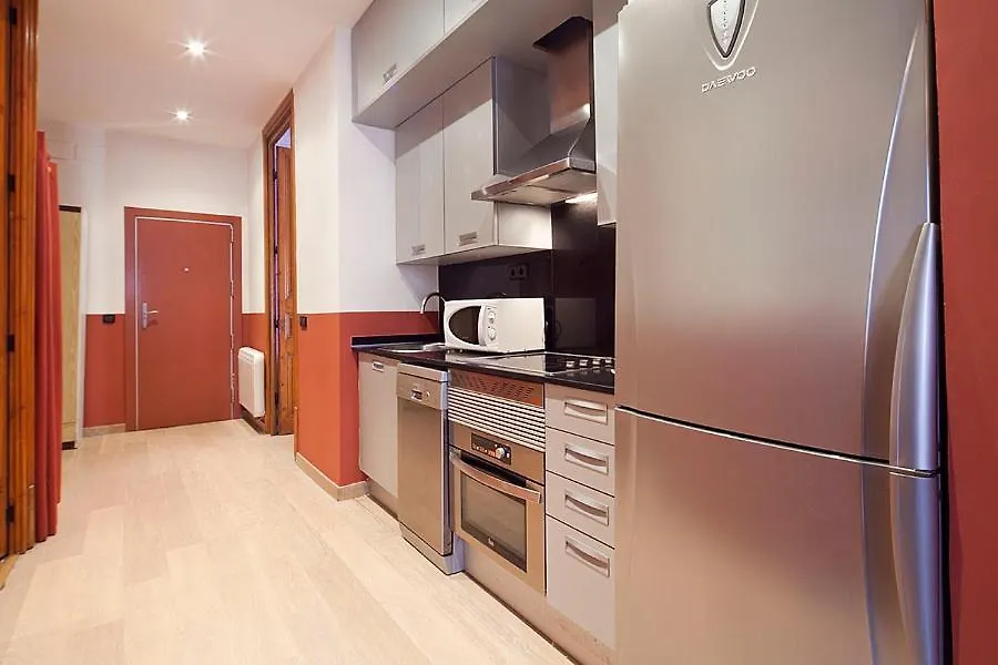 Catalunya Executive 3 Bedrooms, 3 Bathrooms Ac Wifi 巴塞罗那 0*,